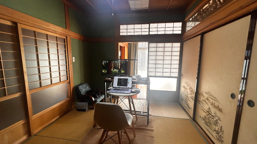 「地域の暮らしの中に入り、自ら課題を見つけに行く」──空き家に住み、地域の本質を掴むエンジニアが描く、テックとまちづくりの未来