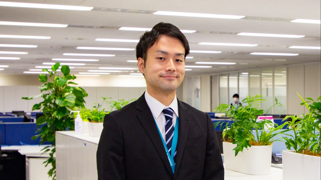 社員インタビュー 2020年入社  サービス本部  T. Y. 