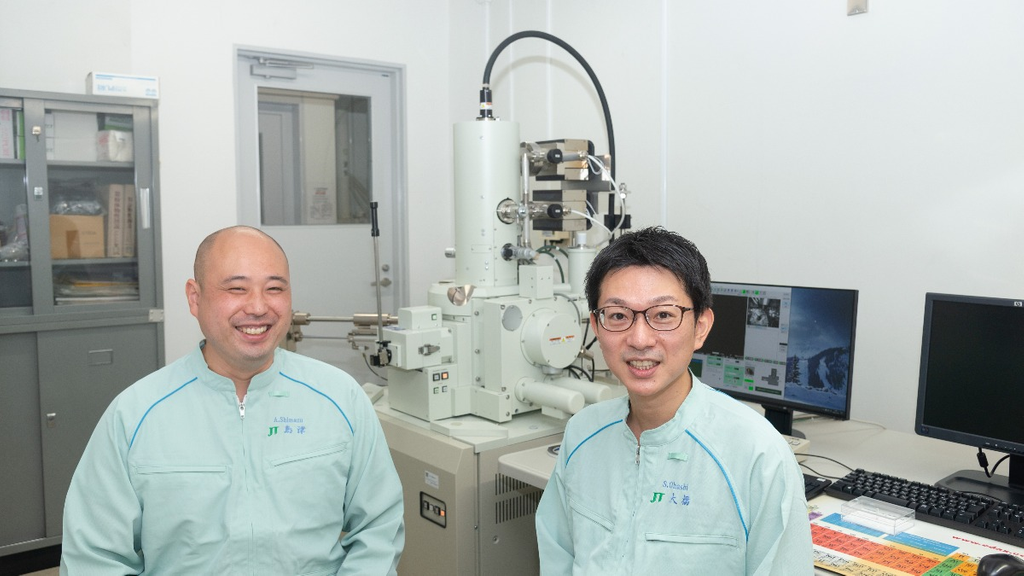 グローバルで活躍！  化学分析の研究者が語る、 JT R&Dグループの研究環境の魅力・やりがい