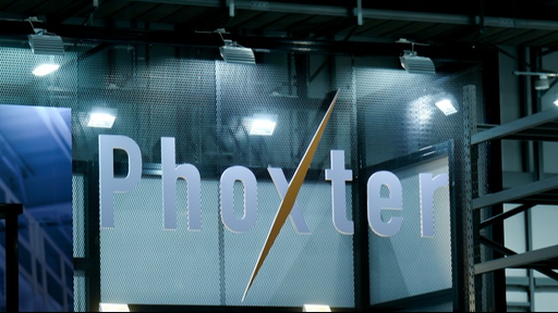 株式会社Phoxter